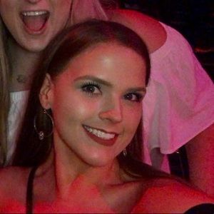 Meet your Posher, Hailey